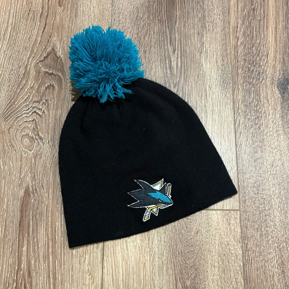 Fanatics San Jose Sharks Black and Teal Pom-Pom Beanie